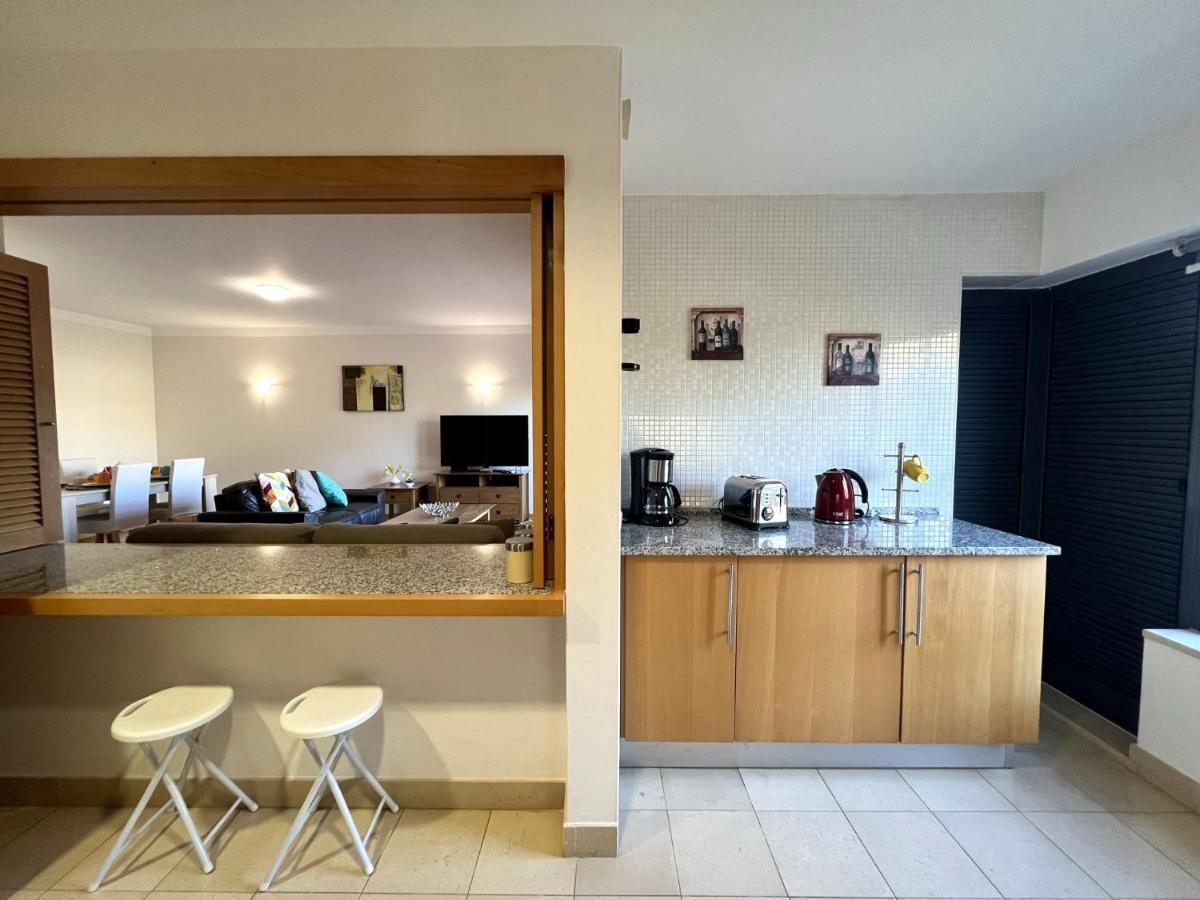 Albufeira Modern 4 With Pool By Homing Apartment Bagian luar foto