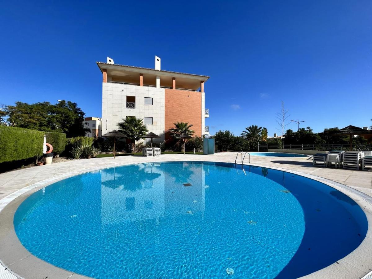 Albufeira Modern 4 With Pool By Homing Apartment Bagian luar foto